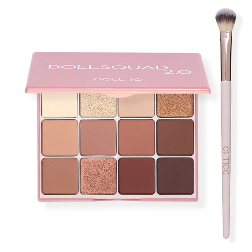 Doll 10 eye shadow palette